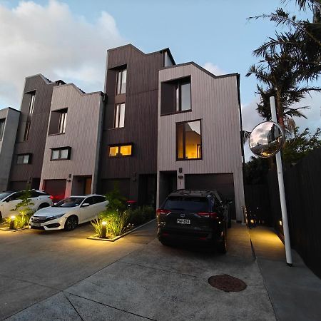 Private Room With Ensuite & Garden Epsom Auckland Bagian luar foto