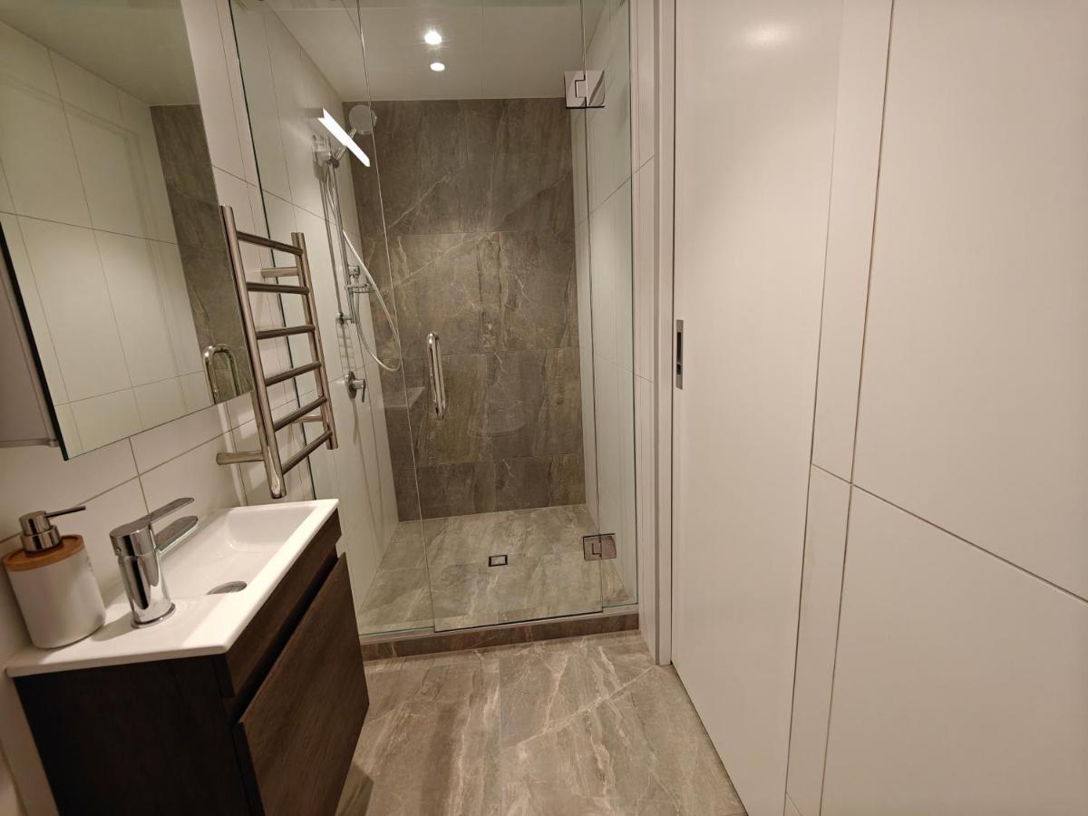Private Room With Ensuite & Garden Epsom Auckland Bagian luar foto